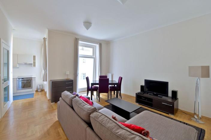Pronájem bytu 3+1, Praha - Vyšehrad, Vratislavova, 75 m2