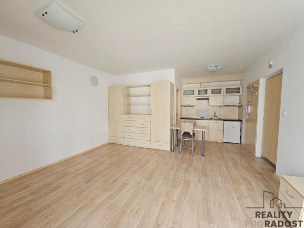 Pronájem bytu 1+kk, Hodonín, Příční, 28 m2