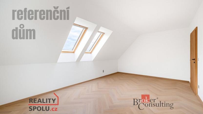 Prodej rodinného domu, Sezemice - Počaply, 125 m2