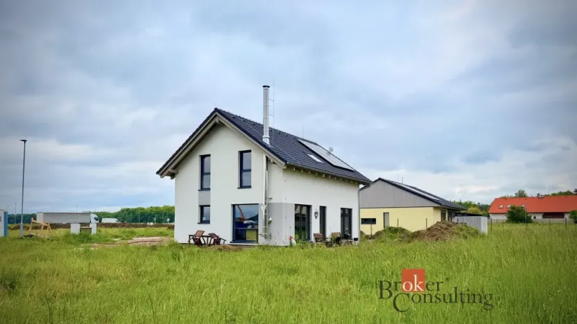 Prodej rodinného domu, Sezemice - Počaply, 125 m2
