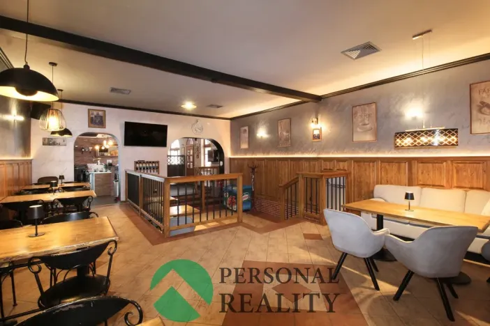 Prodej restaurace, Mariánské Lázně, Družstevní, 616 m2