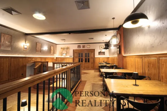 Prodej restaurace, Mariánské Lázně, Družstevní, 616 m2