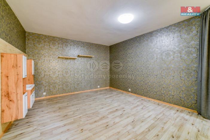 Pronájem obchodního prostoru, Mariánské Lázně, Hlavní třída, 69 m2