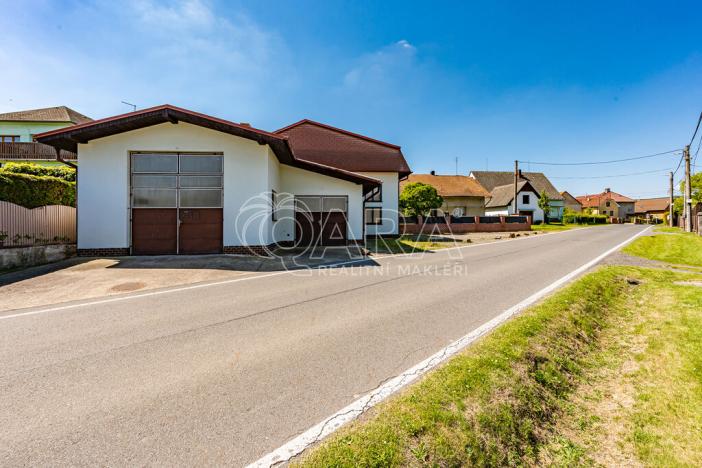 Prodej výrobních prostor, Bzová, 177 m2