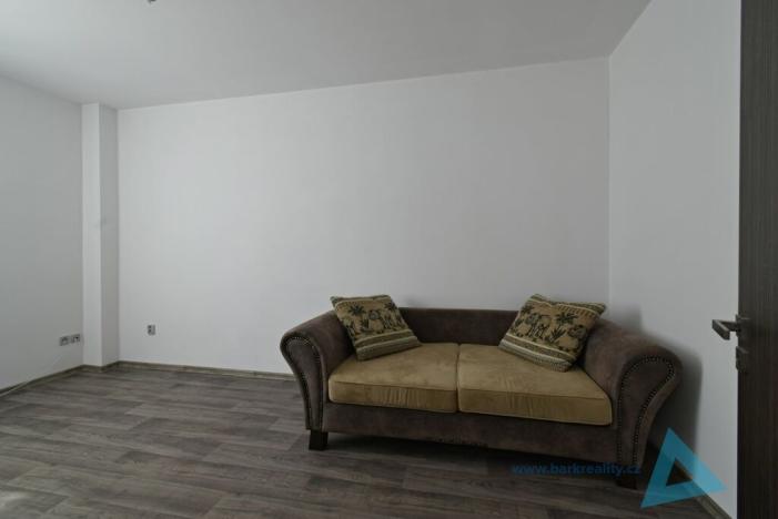 Prodej bytu 2+kk, Vrchlabí - Hořejší Vrchlabí, Horská, 38 m2