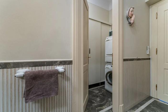 Pronájem bytu 3+1, Praha - Malá Strana, U lužického semináře, 111 m2