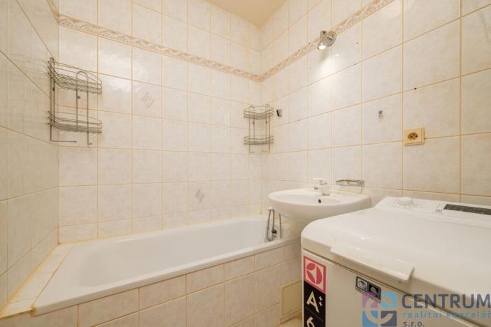 Prodej bytu 2+1, Liberec - Liberec VI-Rochlice, Gagarinova, 62 m2