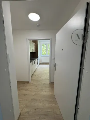Pronájem bytu 1+kk, Dívčice, 20 m2
