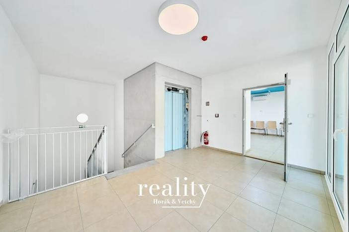 Pronájem ordinace, Znojmo, Jarošova, 36 m2