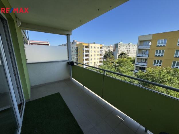 Prodej bytu 1+kk, Olomouc - Povel, Peškova, 45 m2