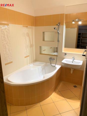 Prodej bytu 1+kk, Olomouc - Povel, Peškova, 45 m2