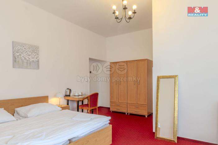 Prodej ubytování, Luhačovice, Bílá čtvrť, 765 m2