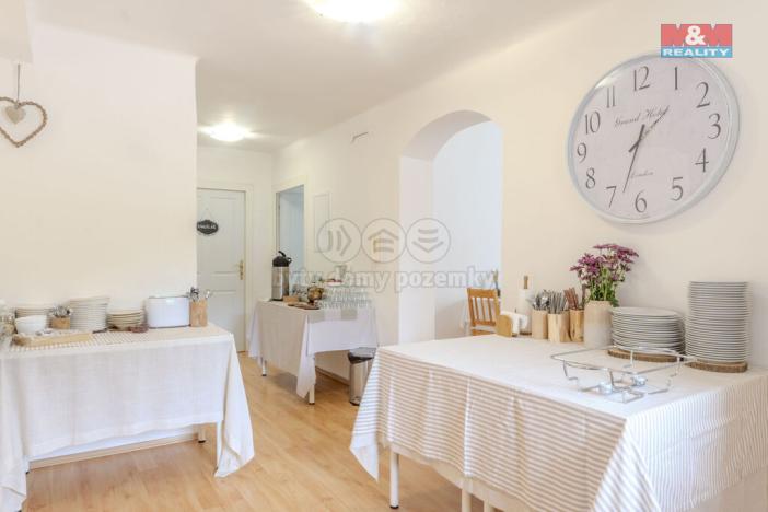 Prodej ubytování, Luhačovice, Bílá čtvrť, 765 m2