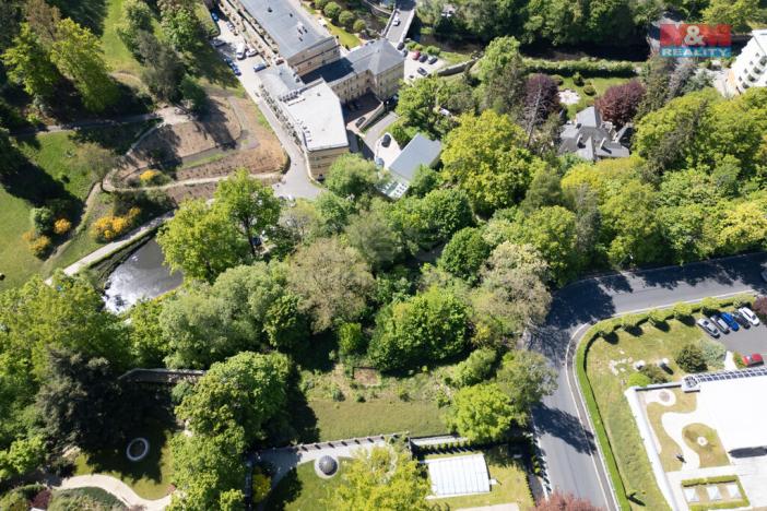 Prodej komerčního pozemku, Karlovy Vary, 3343 m2