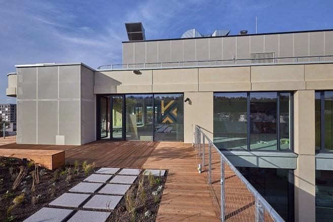 Pronájem kanceláře, Praha - Karlín, Rohanské nábřeží, 594 m2