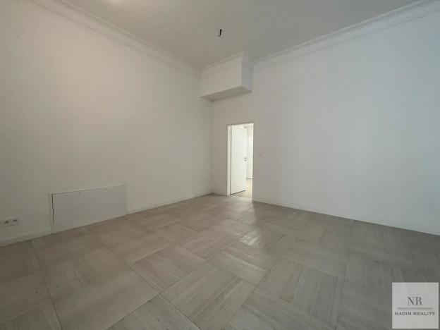 Pronájem obchodního prostoru, Karlovy Vary, Sadová, 87 m2