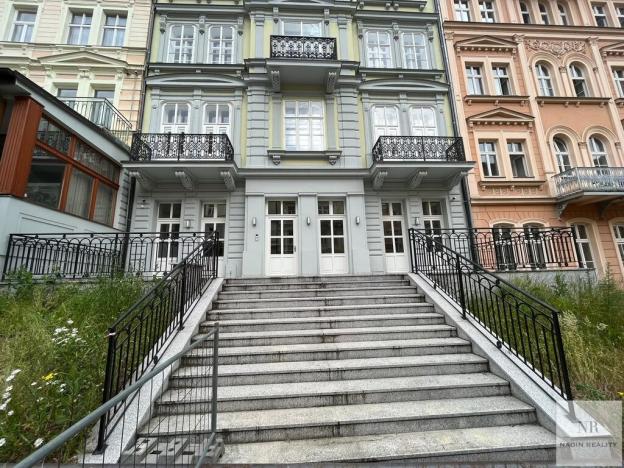 Pronájem obchodního prostoru, Karlovy Vary, Sadová, 60 m2