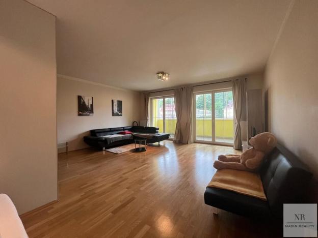 Prodej bytu 1+kk, Karlovy Vary, Jateční, 69 m2