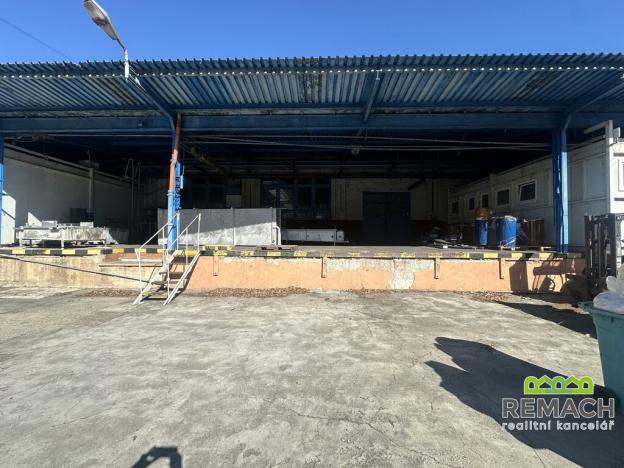 Pronájem skladu, Kunovice, Na Záhonech, 1800 m2