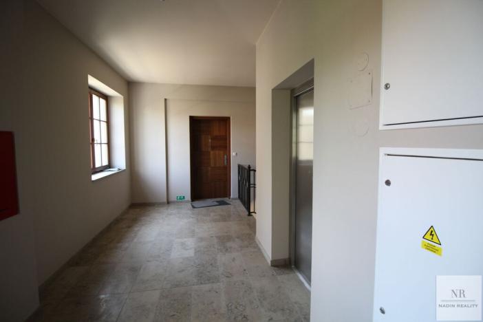 Prodej bytu 3+kk, Karlovy Vary, Rumunská, 119 m2