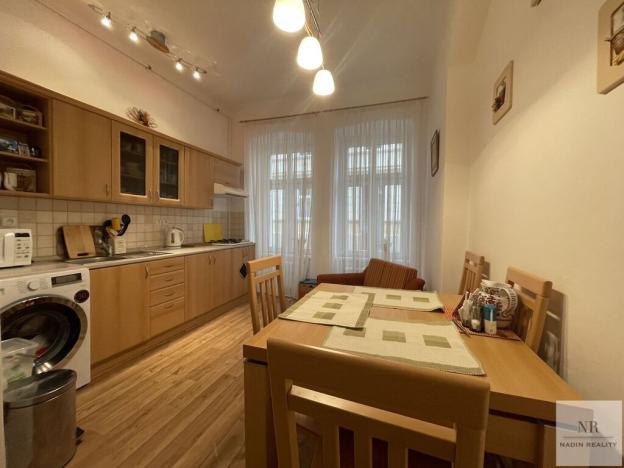 Prodej bytu 2+1, Karlovy Vary, Tylova, 70 m2