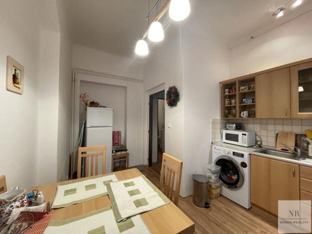 Prodej bytu 2+1, Karlovy Vary, Tylova, 70 m2