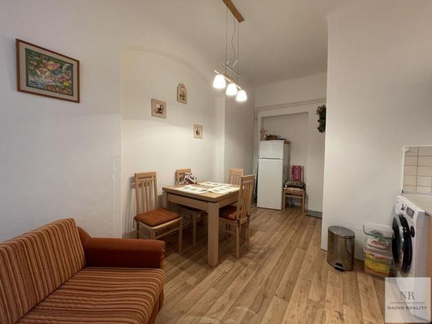 Prodej bytu 2+1, Karlovy Vary, Tylova, 70 m2