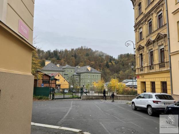 Prodej bytu 2+1, Karlovy Vary, Tylova, 70 m2