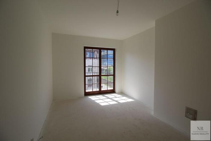 Prodej činžovního domu, Karlovy Vary, Rumunská, 1336 m2