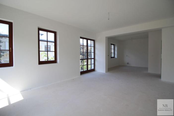 Prodej činžovního domu, Karlovy Vary, Rumunská, 1336 m2