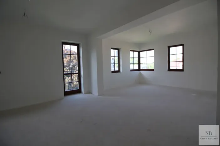 Prodej činžovního domu, Karlovy Vary, Rumunská, 1336 m2