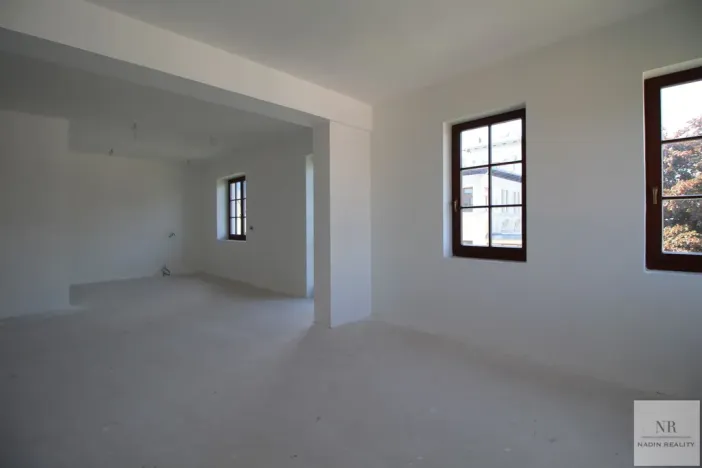 Prodej činžovního domu, Karlovy Vary, Rumunská, 1336 m2