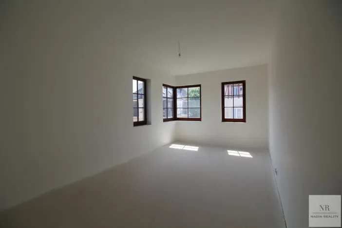 Prodej činžovního domu, Karlovy Vary, Rumunská, 1336 m2