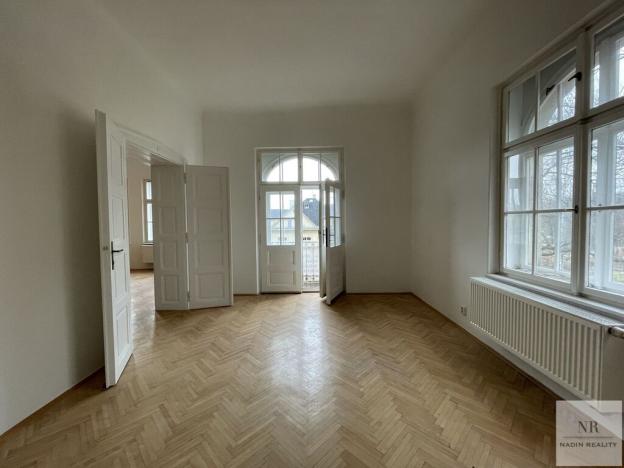 Prodej bytu 4+1, Karlovy Vary, Krále Jiřího, 134 m2