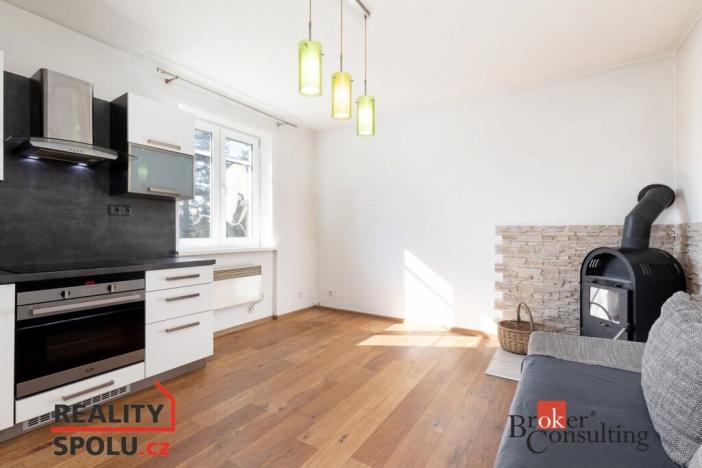 Pronájem bytu 2+kk, Opava - Předměstí, U Hliníku, 34 m2