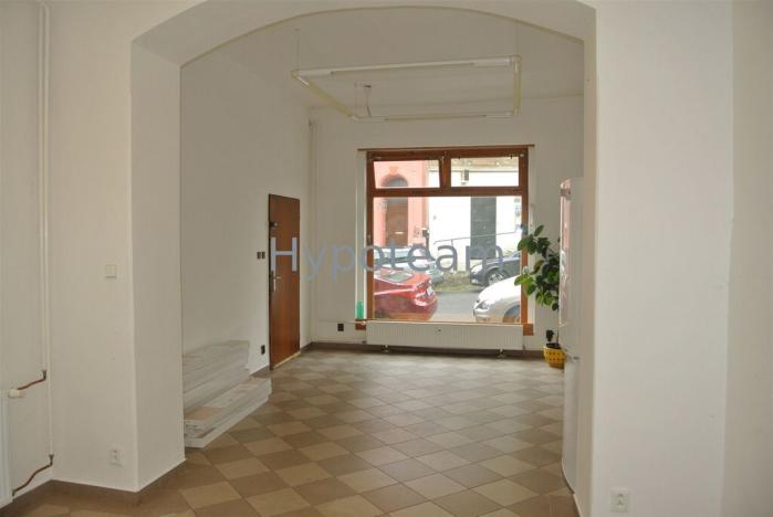 Pronájem obchodního prostoru, Ústí nad Labem - Klíše, Bozděchova, 40 m2
