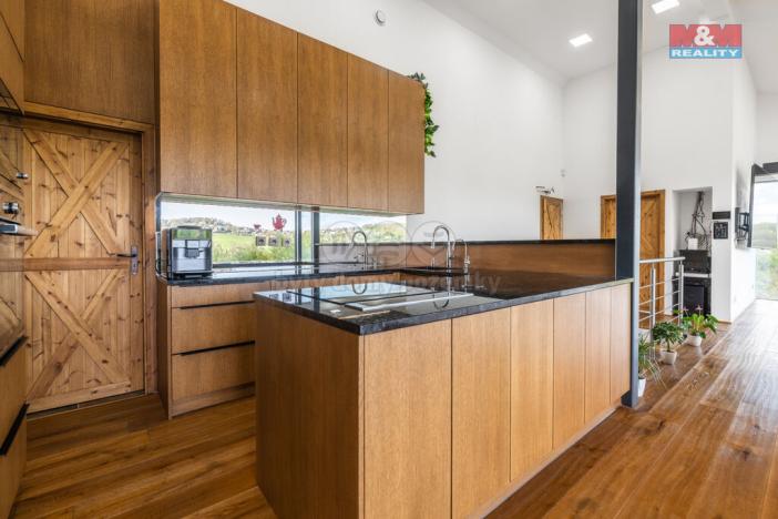 Prodej rodinného domu, Bělov, 292 m2