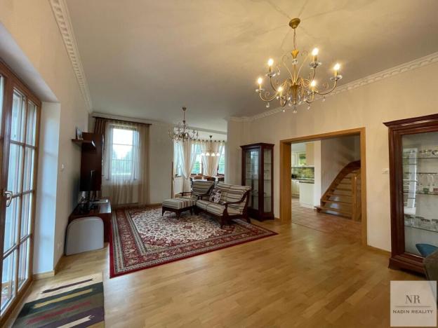 Prodej rodinného domu, Kolová, 372 m2