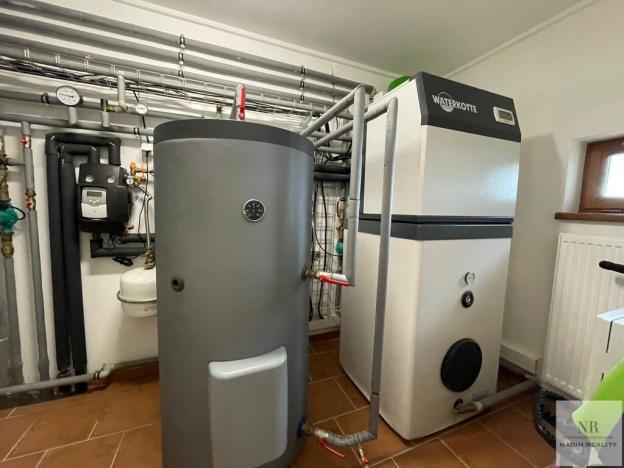 Prodej rodinného domu, Kolová, 372 m2