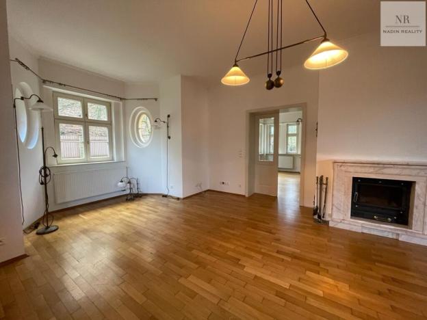 Prodej vily, Karlovy Vary, Myslbekova, 318 m2