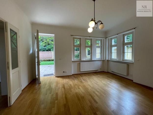 Prodej vily, Karlovy Vary, Myslbekova, 318 m2