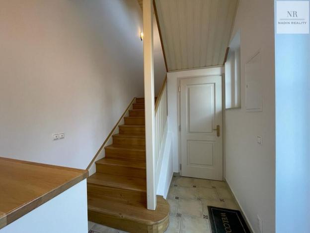 Prodej vily, Karlovy Vary, Myslbekova, 318 m2