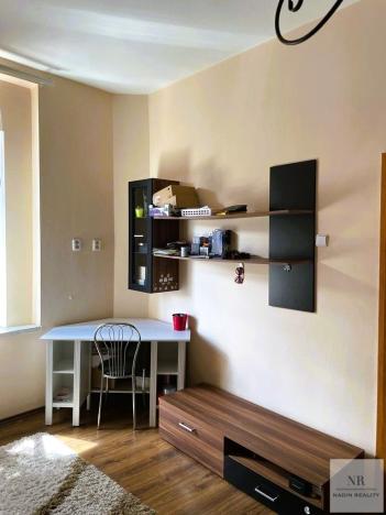 Prodej bytu 3+1, Karlovy Vary, Sokolovská, 112 m2