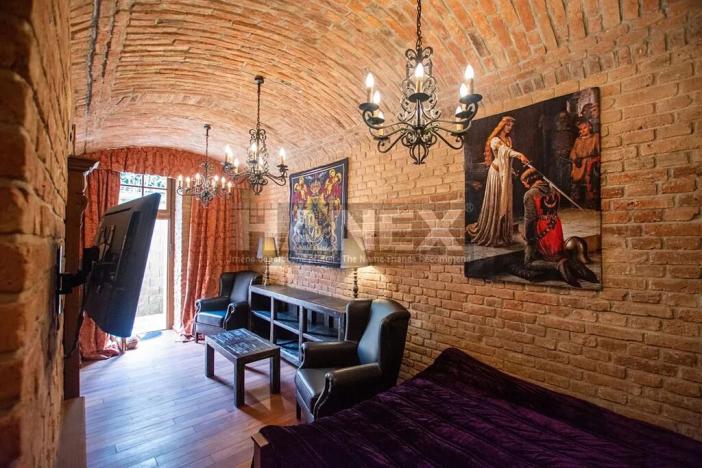 Prodej bytu 4+1, Praha - Vinohrady, Uruguayská, 160 m2