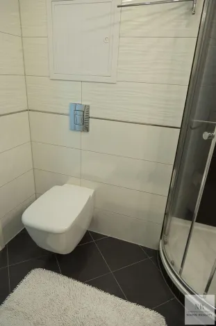 Prodej bytu 3+kk, Karlovy Vary, nábřeží Jana Palacha, 65 m2