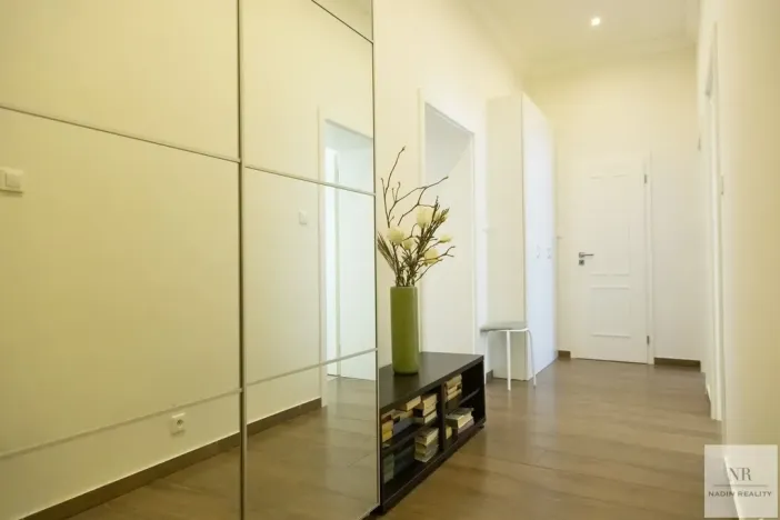 Prodej bytu 3+kk, Karlovy Vary, nábřeží Jana Palacha, 65 m2