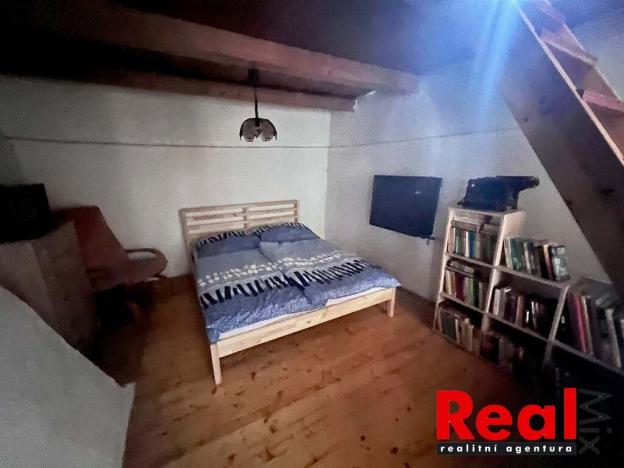 Prodej rodinného domu, Kulířov, 400 m2