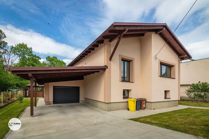 Prodej rodinného domu, Staré Město, Pode Břehy, 250 m2