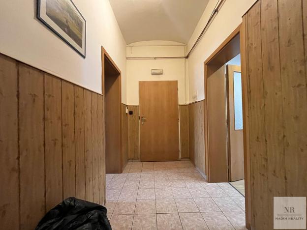 Prodej bytu 4+1, Karlovy Vary, Závodu míru, 125 m2