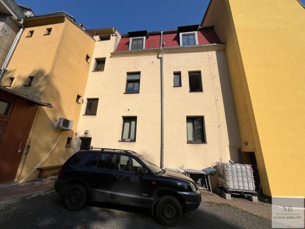 Prodej bytu 4+1, Karlovy Vary, Závodu míru, 125 m2